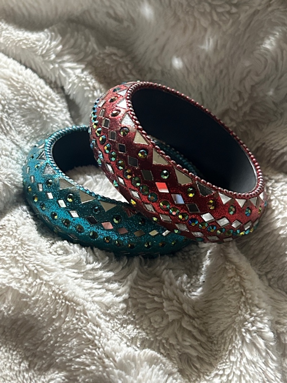 Vintage Domed Mirrored Chunky Red and Teal Bangle Bracelets Set of 2 - Picture 2 of 4